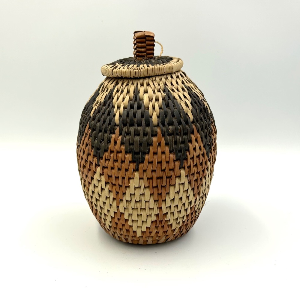 Handwoven Zulu Spice Basket with Lid: South African 6” Fall Decor